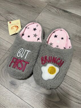 Pj Couture Gray Fuzzy Slipper